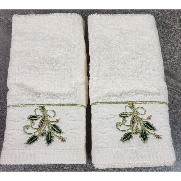 Lenox Christmas Ribbon & Holly 2pc Finger Tip Towel Set Holiday, Xmas Ivory - Picture 2 of 8
